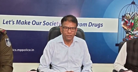 जंगल में खोली फैक्ट्री! अशोकनगर में साढ़े तीन किलो एमडी ड्रग्स-45 KG केमिकल और हथियार जब्त, दो गिरफ्तार…