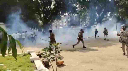 थाने में दंपत्ति की पिटाई पर बड़ी कार्रवाई: 4 पुलिसकर्मियों पर FIR, डराने-धमकाने की सच्चाई आई सामने
