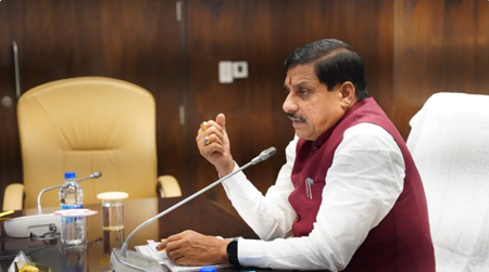 वित्तीय अनियमितताओं पर मोहन सरकार का बड़ा एक्शन, 392 अधिकारियों पर कार्रवाई, 7 बर्खास्त
