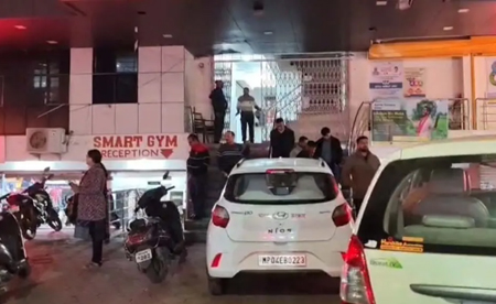 जबलपुर में GST अधीक्षक और इंस्पेक्टर 4 लाख रुपए की रिश्वत लेते गिरफ्तार